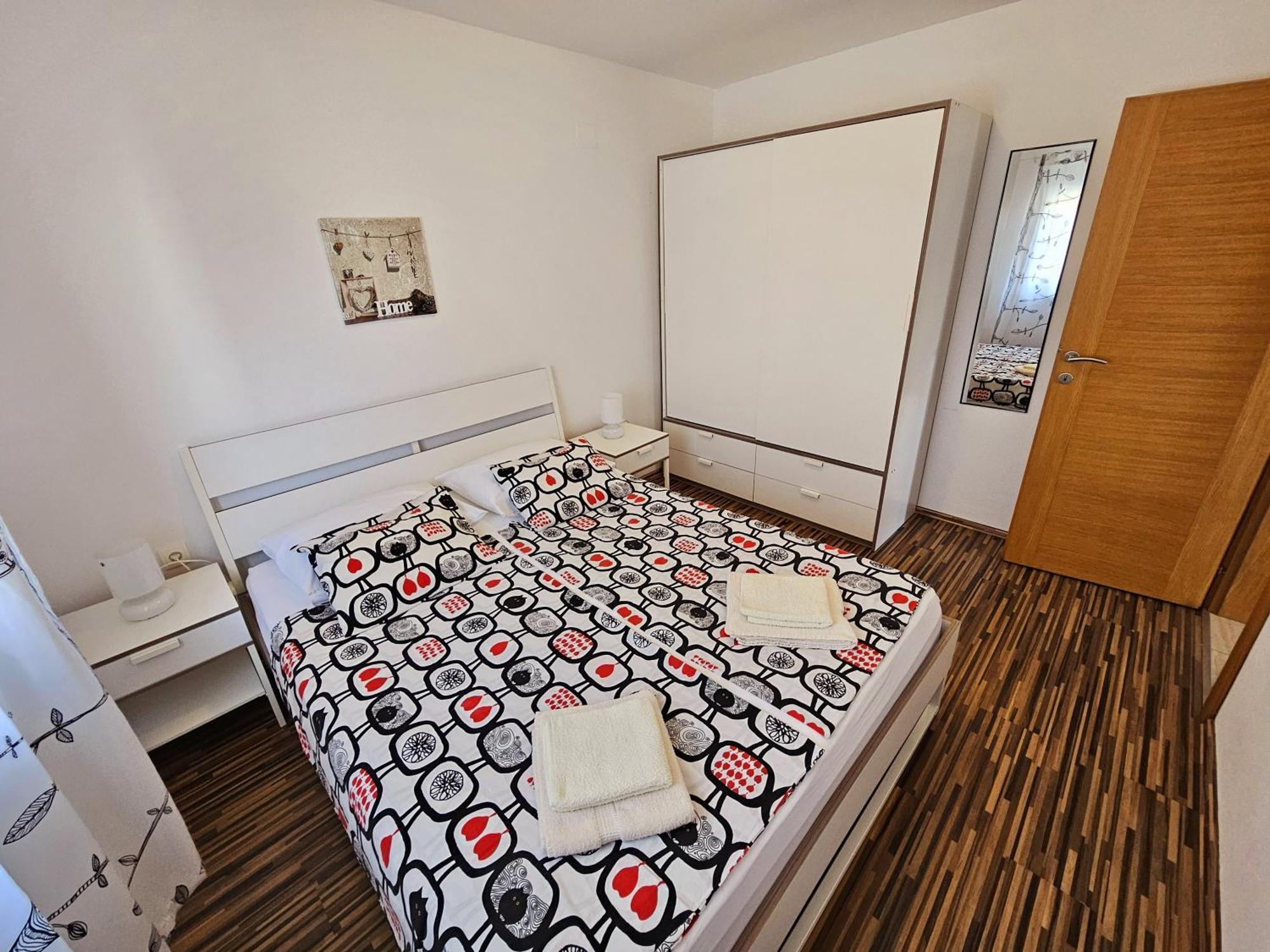 Apartments Cikac II - Modern Apartments By The Beach Mandre Exterior foto